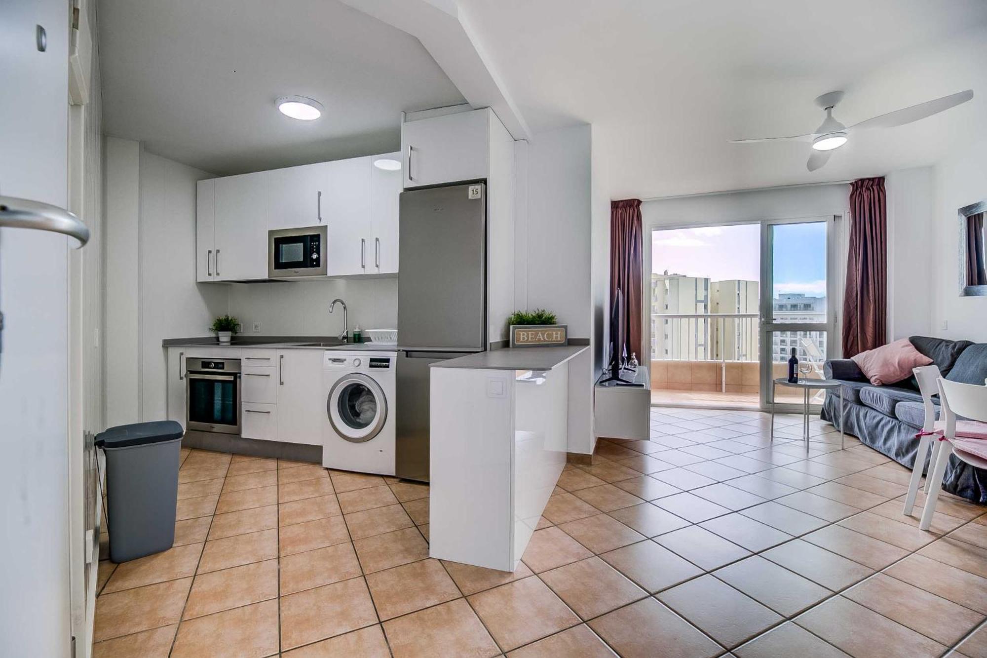 Puerto Marina, Apartamento Frente Al Mar ベナルマデナ エクステリア 写真