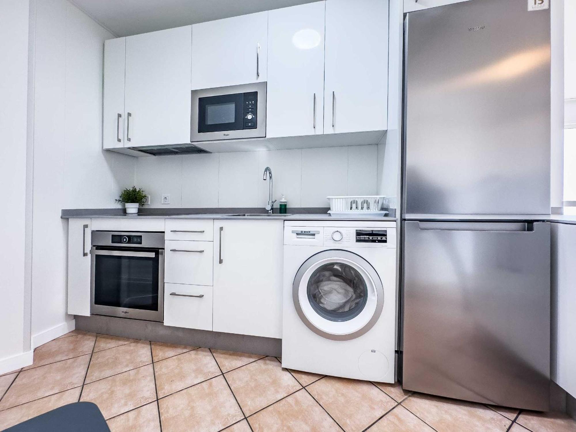 Puerto Marina, Apartamento Frente Al Mar ベナルマデナ エクステリア 写真